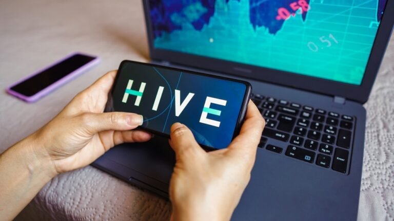 Blockchain Company HIVE Digital Plans Texas Relocation & US GAAP Shift – What’s On The Cards?