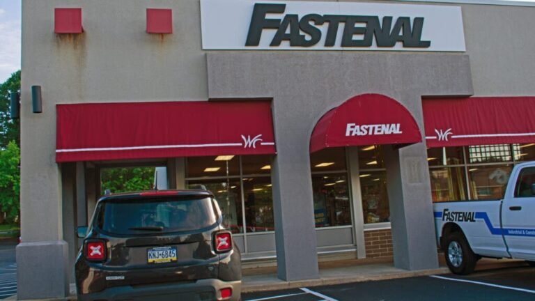 Fastenal Q4: Earnings Miss, 3.7% Sales Growth, Manufacturing Woes And More
