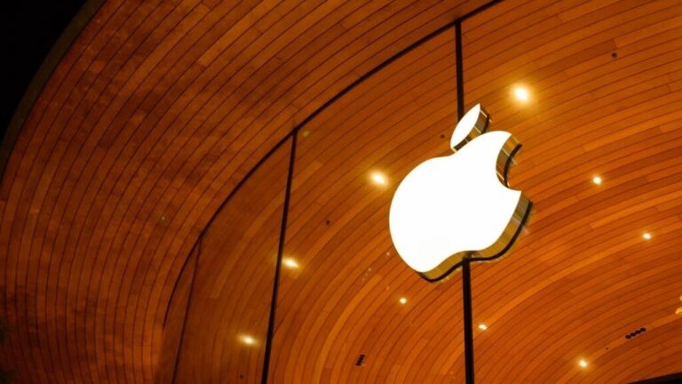 Apple May Soon Integrate Google’s Gemini In Siri, Shows iOS 18.4 Leak