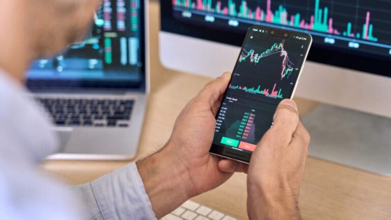Greenbrier Likely To Report Lower Q3 Earnings; These Most Accurate Analysts Revise Forecasts Ahead Of Earnings Call