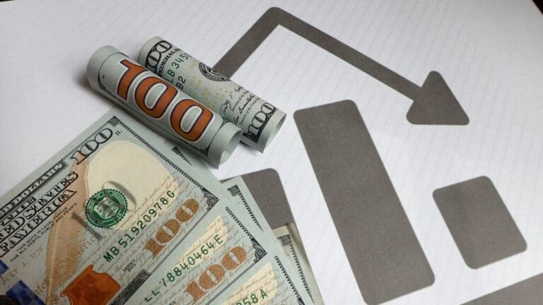 Is US Dollar Losing Its Edge? De-Dollarization And Fading Exceptionalism Raise Alarms